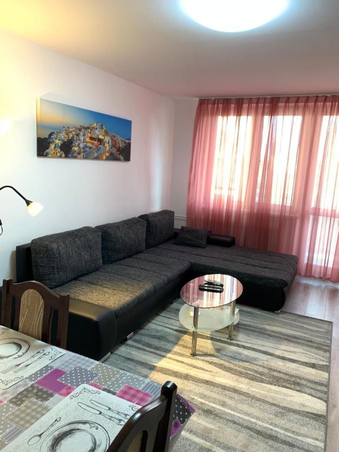 Apartament Tt10 Botanicka Trnava Exterior foto